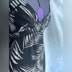 White House Black Market leaf pattern dress(sz2)